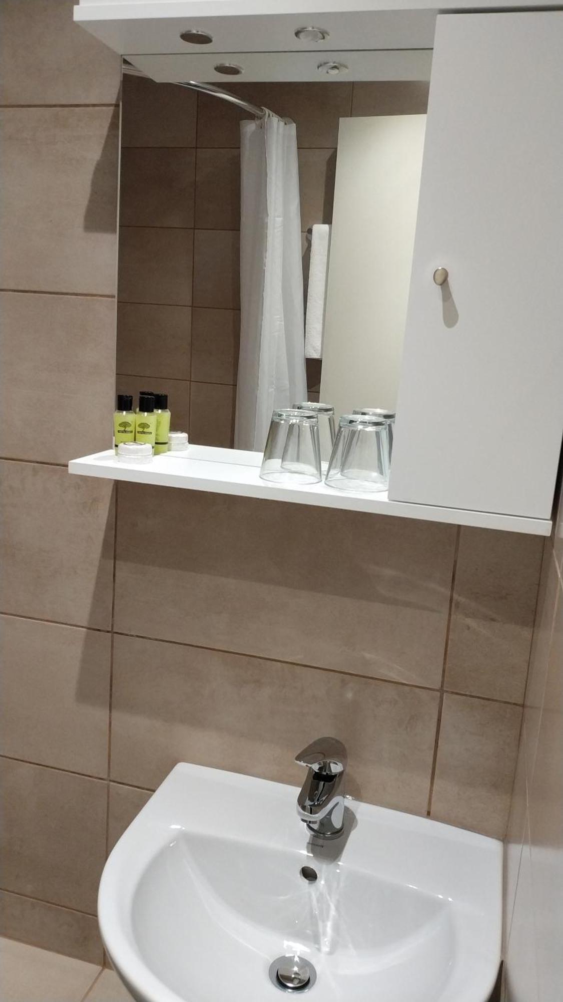 Hotel Ambrosia 4*