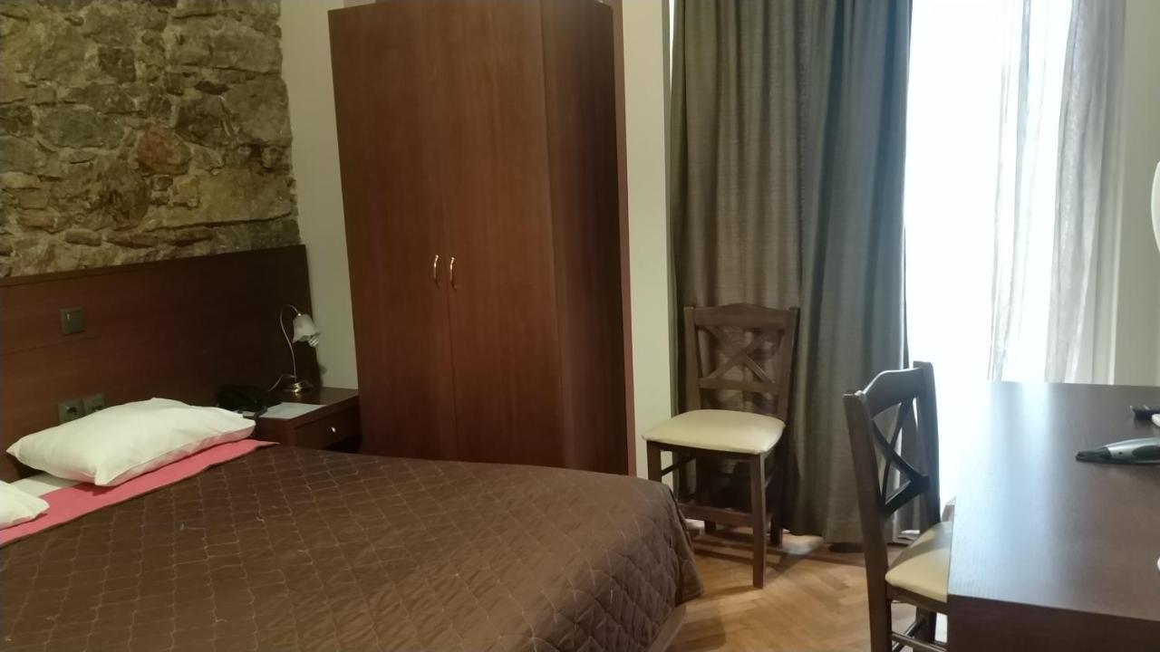 Ambrosia 4* Athens